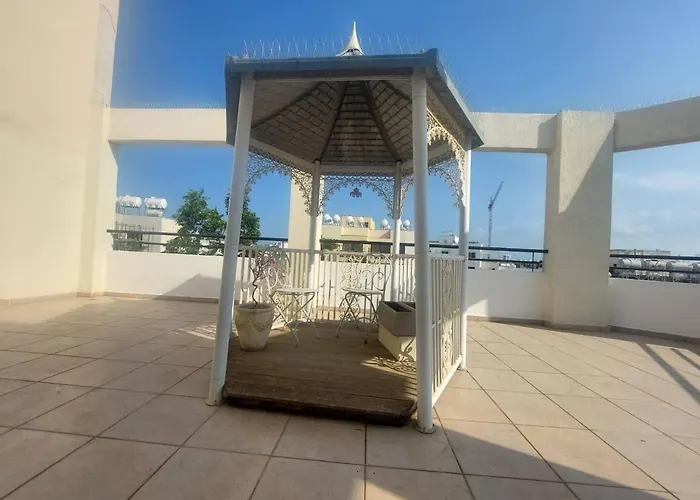 1 Bedroom Lux ラルナカ